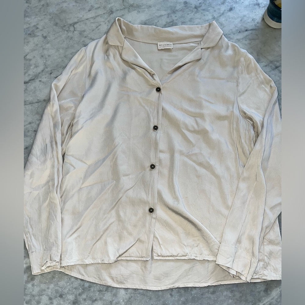 Mus and Bombon tencel button down shirt